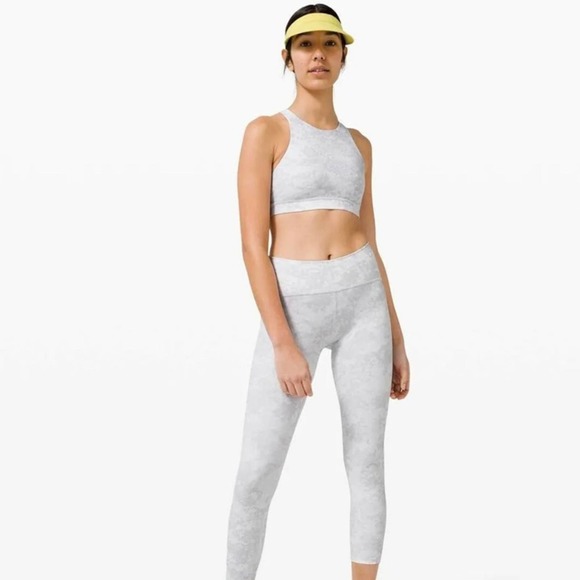 Lululemon Energy High Neck Bra Grey Oasis 6 - Picture 7 of 7